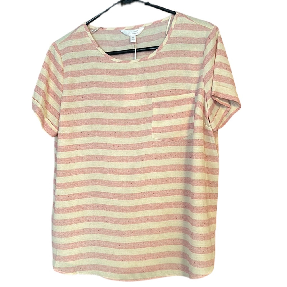 Lauren Conrad size M lightweight short sleeved women’s top, NWT